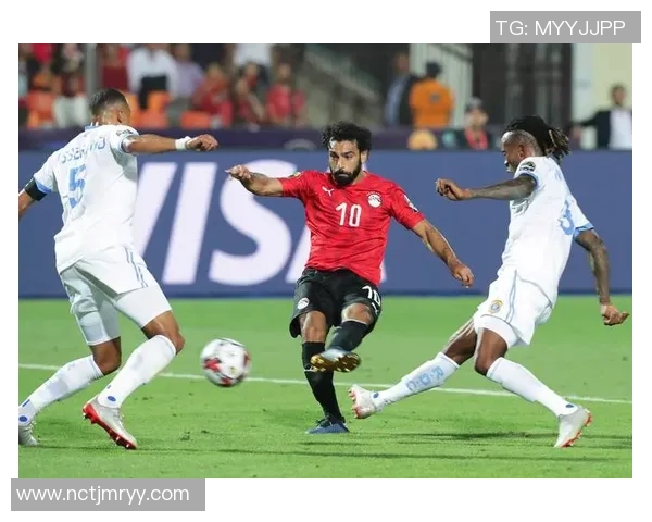 安哥拉足球明星盘点及其在国际赛场上的精彩表现